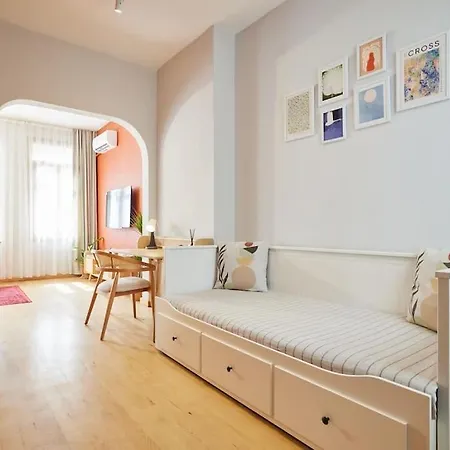 Apartment Fabulous 2br 3ac 2 Min To Metro - Baysungur D4