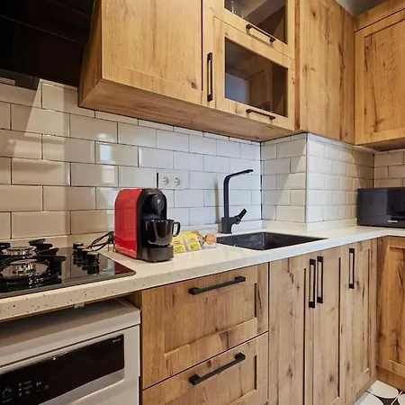 Fabulous 2br 3ac 2 Min To Metro - Baysungur D4 Apartment